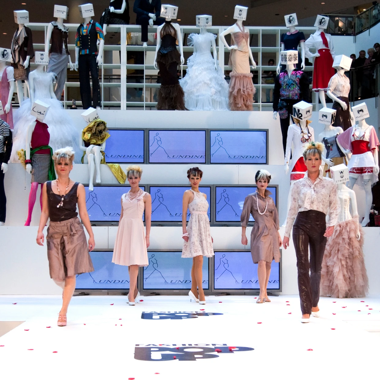 Catwalk 1