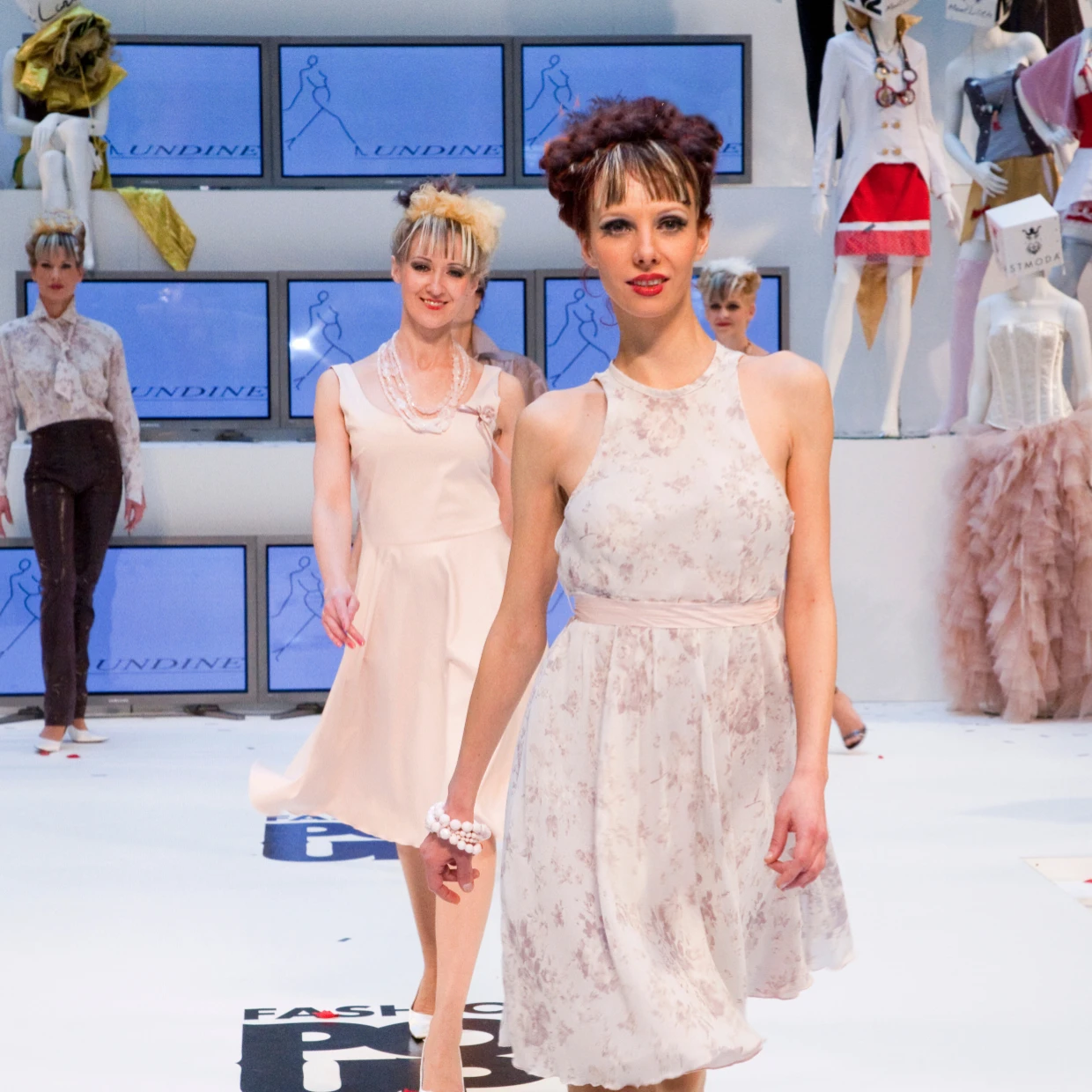 Catwalk 7